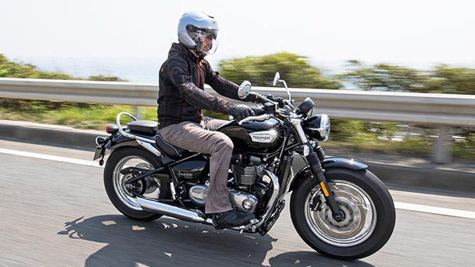 TRIUMPH BONNEVILLE SPEEDMASTER